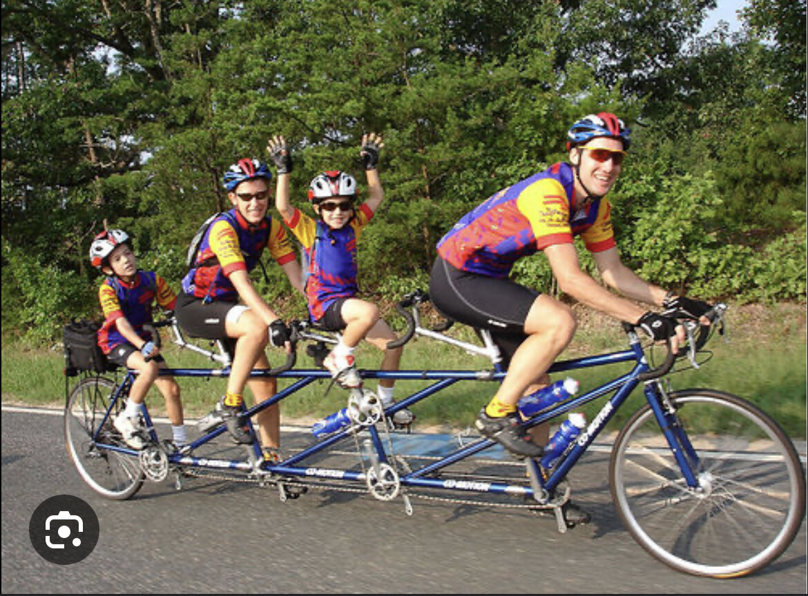 новорожденный кричит. остановка дыхания у младенца. рефлекторный спазм голосовой щели. аффективно-респираторные судороги. что делать если ребенок потерял сознание.