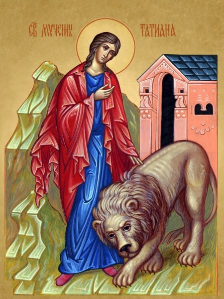 К какой иконе подходить в первую очередь в церкви. Как подходить к иконе в церкви. Как подходить к иконе в церкви. Поклонение иконам. Приложиться к иконе.