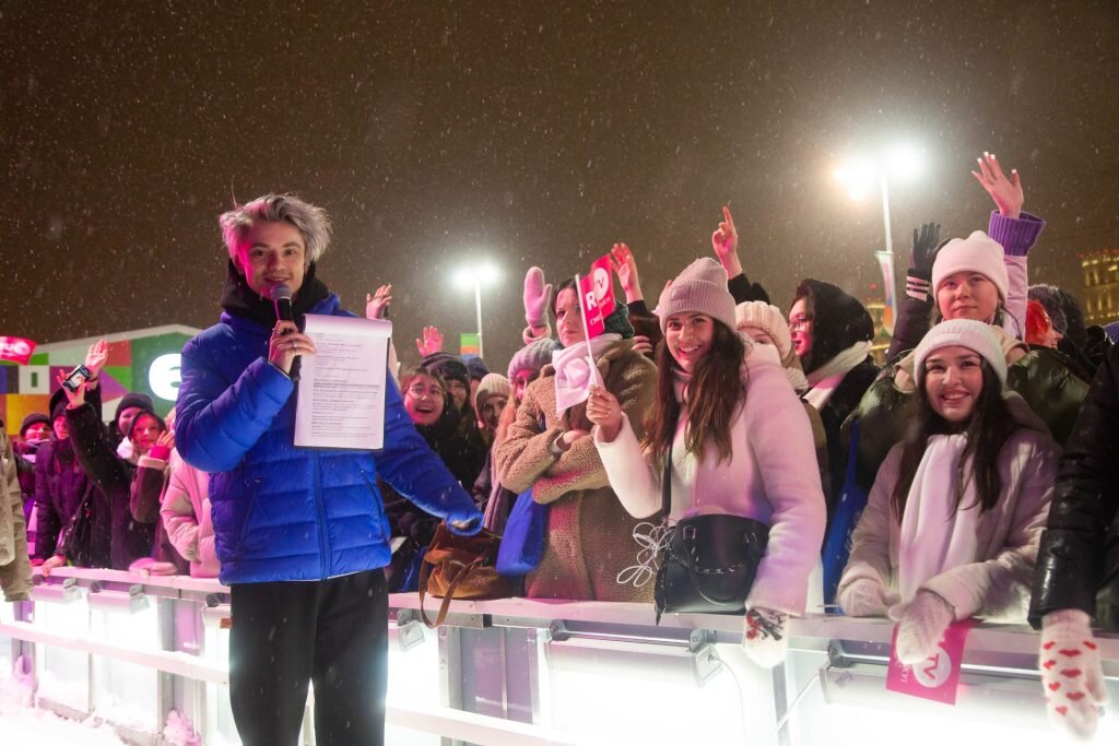 День первокурсника 2024 москва парк горького. День первокурсника 2024 москва парк горького. Фанки бар клуб. День первокурсника 2024 москва парк горького. Анапа отделение лдпр.