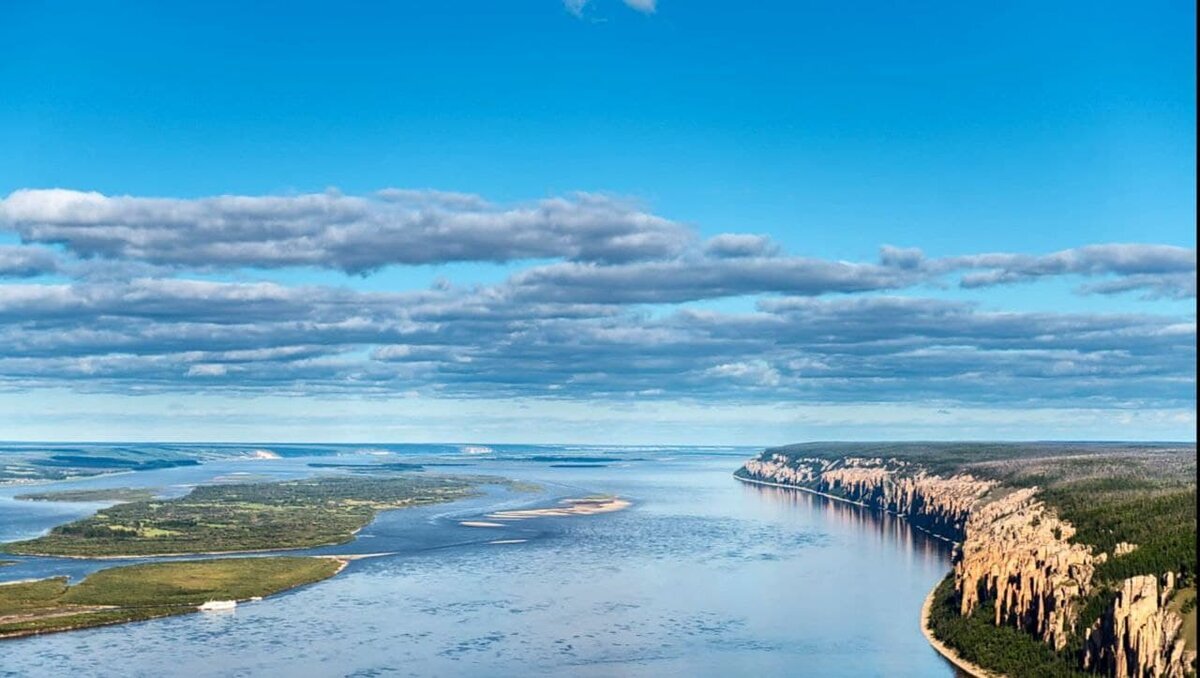 Река Лена. Якутия. Фотография, картинки, изображения и сток-фотография без роялти. Image 