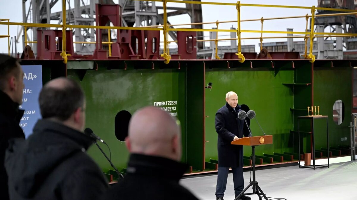     Президент РФ Владимир Путин в пятницу, 26 января, сообщил, что атомный ледокол «Сталинград» заложат в России в 2025 году, сообщили в администрации Волгоградской области.