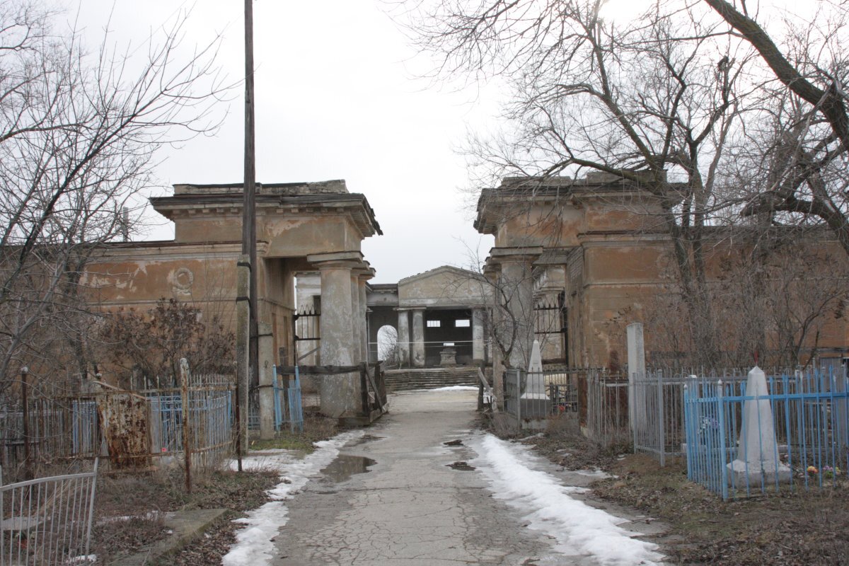    У волгоградских чиновников открылись глаза на волжский мортуарий