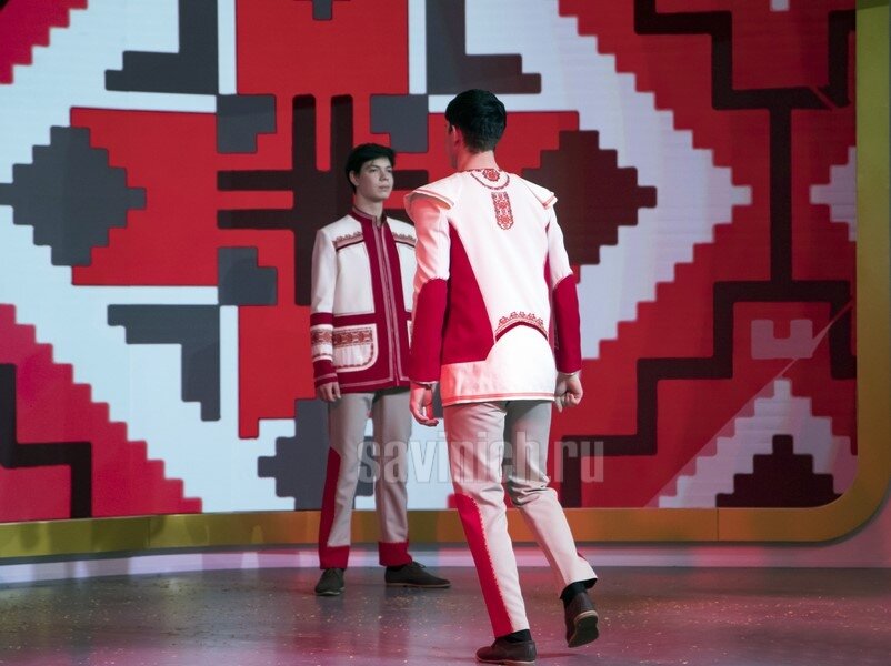 новый арт театр сцена. театр на ленинском проспекте 37. арт театр на ленинском проспекте. новый арт театр. театр на ленинском проспекте.