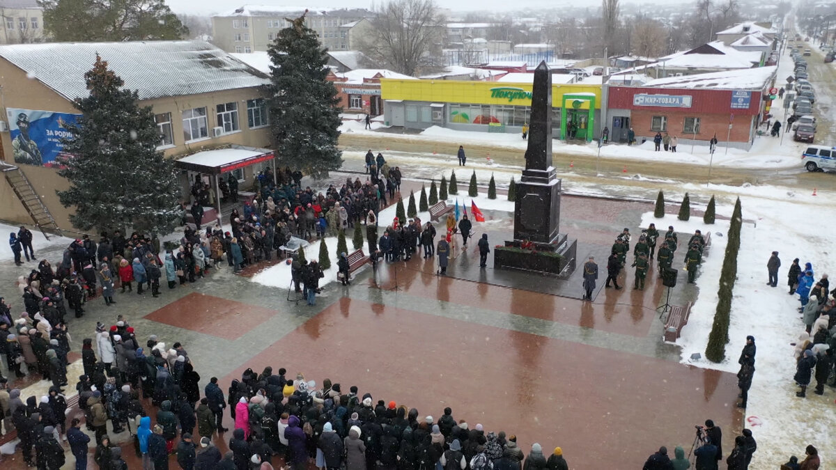 станица курская ставропольский край 2018. директор старостаничной школы средней школы. ставропольский край курский район станица курская. открыли станицу. открыли станицу.