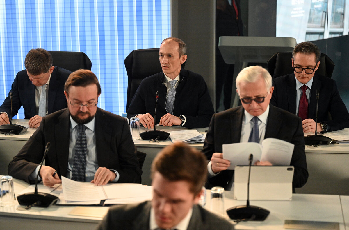 контроль за деятельностью общественных объединений. функции общественного контроля. надзор за деятельностью общественных объединений. учреждения и органы исполняющие уголовные наказания их функции. форма экологического объединения.