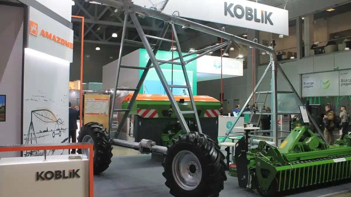 KOBLiK GROUP показал новую дождевальную машину IS 110 на Potato Horti 2024  | ГлавПахарь | Дзен