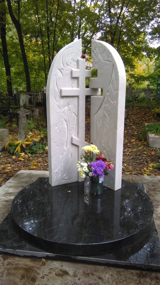 Так 4 видно 5 бог велел. Бог страдал и нам велел. Из какого мультика кадр-воскресенье отдых так бог велел. Бог терпел и нам велел мем. И полно таня.