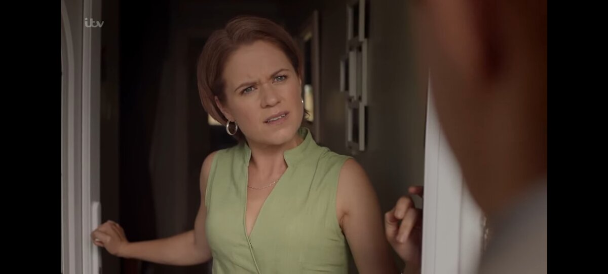 Кадр из сериала.