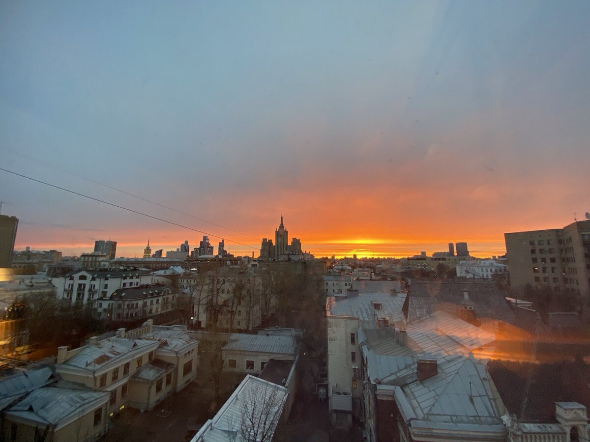 Вид из квартиры на Малой Никитской