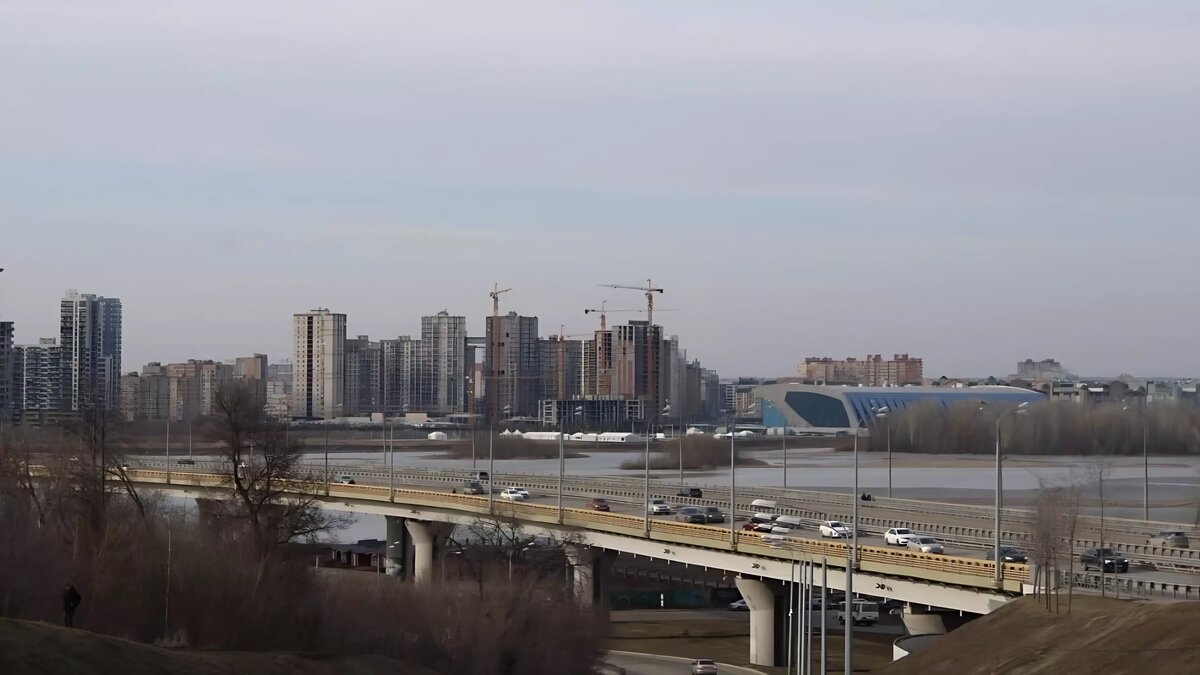     В сети появилось объявление о проведении экскурсий по маршруту «Криминальная Казань. Слово пацана» с маркировкой 18+. Первые группы, предварительно, смогут познакомиться с бандитским прошлым города после 29 февраля.