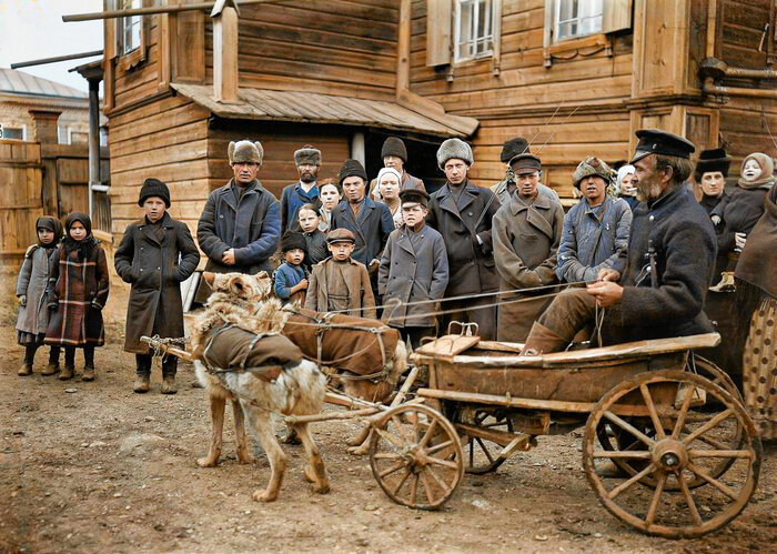 Фото: Людвиг Вонаго. Из альбома "Людвиг Вонаго — фотограф на выезд". Из фондов Красноярского краеведческого музея