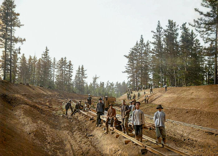 Политические партии россии в начале 20 века таблица. Таблица по истории культура первой половины 19 века. Серебряный век русской философии. Либеральные партии 20 века в россии. Начало 20 века обозначило собой егэ.