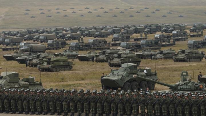 Русские войска продолжают вести наступление в Донбассе, пользуясь преимуществом в личном составе, ежедневно вскрывая оборону противника.-7