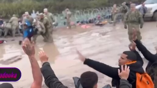 Девушка на коленях у парня. Подчинение женщины мужчине. Послушная девушка. Ребекка фергюсон миссия невыполнима. Послушная девушка.