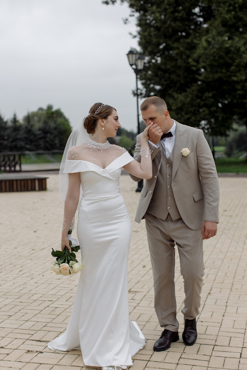 автовокзал 80е ссср. железнодорожный вокзал старая русса. 59. автовокзал старая русса телефон. автостанция старая русса.