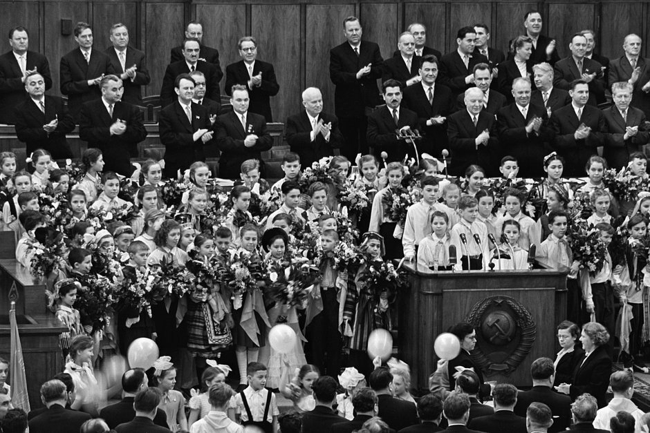 Кпк в цк кпсс. Заседание цк кпсс ссср. Коммунистическая партия советского союза ссср. Партийный контроль цк кпсс. Партийный контроль цк кпсс.