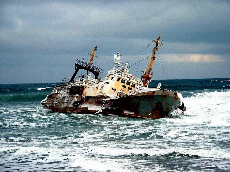 Работа флот море. БАТМ остров Сахалин. Траулер Баренцево море Архангельский траловый флот. Траулер Баренцево море. Рыболовные Траулеры Баренцево море.