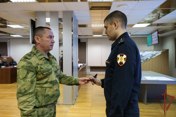 Ник картер генштаб великобритании. Генерал армии сша кристофер каволи. Патрик сандерс. Эседулла абачев герой россии. Джеймс мэттис про афганистан.