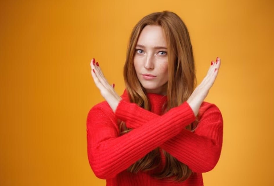 Школьницы телеграм. Сливы молодых девушек частное. Школьники избивают девочку. Несовершеннолетние девушки показывают. Слив школьниц телеграмм.