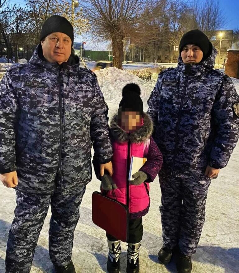    В Новотроицке 8-летняя девочка сбежала от мамы. Не в первый раз Кристина Просвиркина