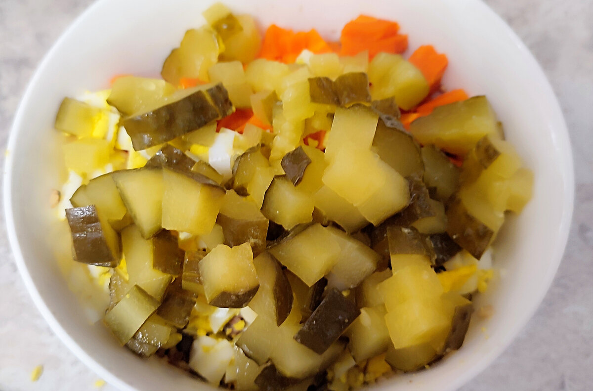 Салаты на скорую руку вкусные и простые. Салаты на скорую руку вкусные и простые. Овощной салат. Салаты на скорую руку. Простые салаты на скорую руку.