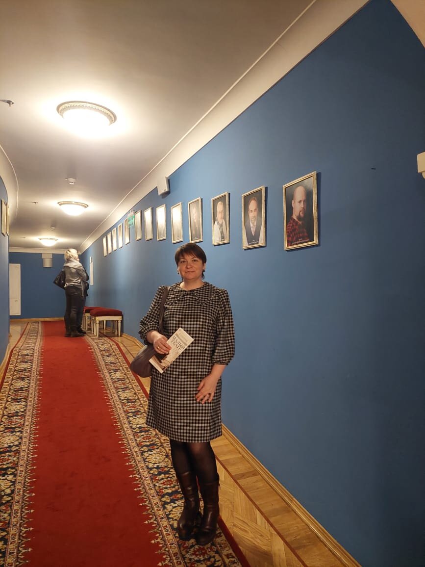 Малый театр, комедия Н. Островского "Правда - хорошо, а счастье лучше", Москва.