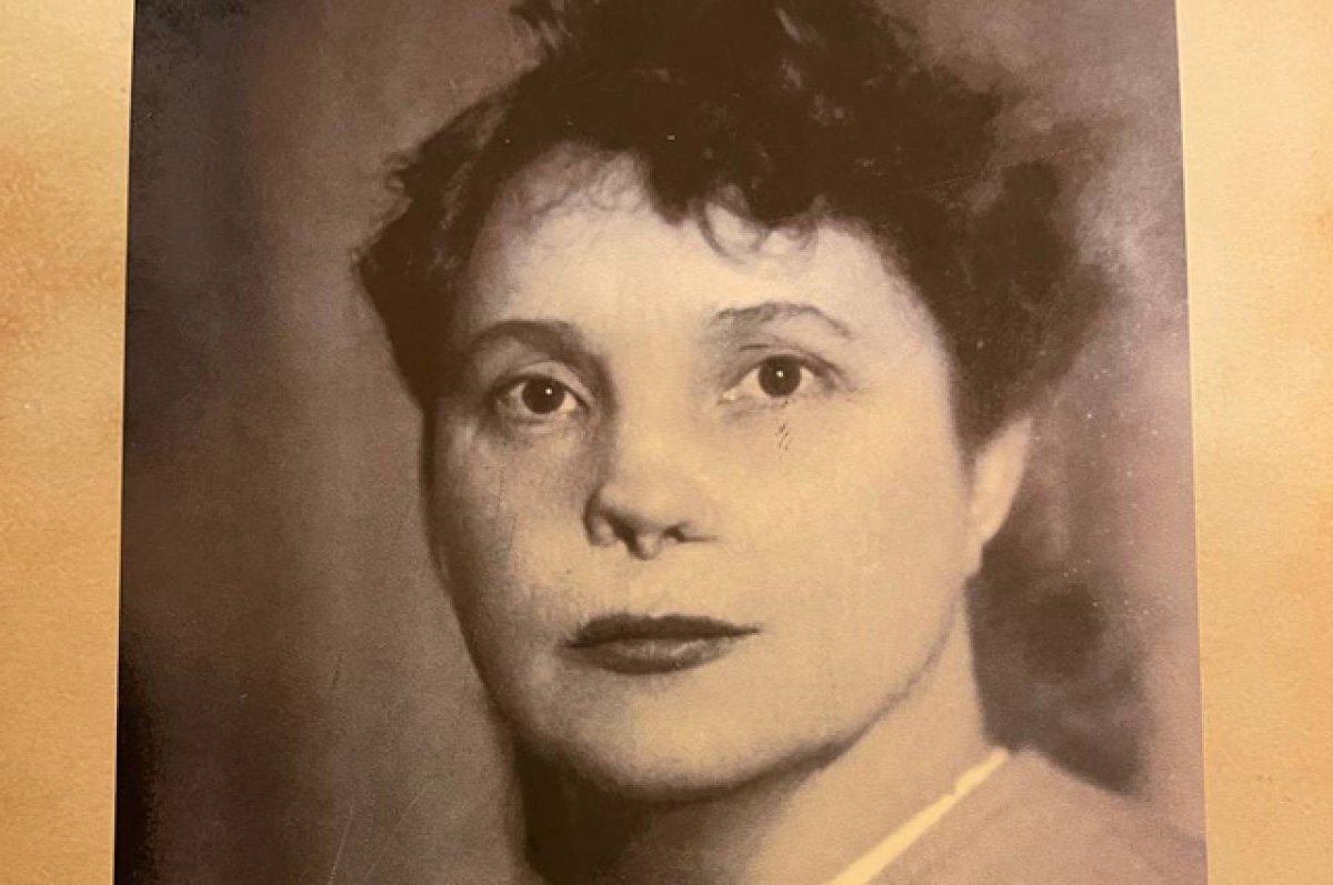    Анна Шокпутова.