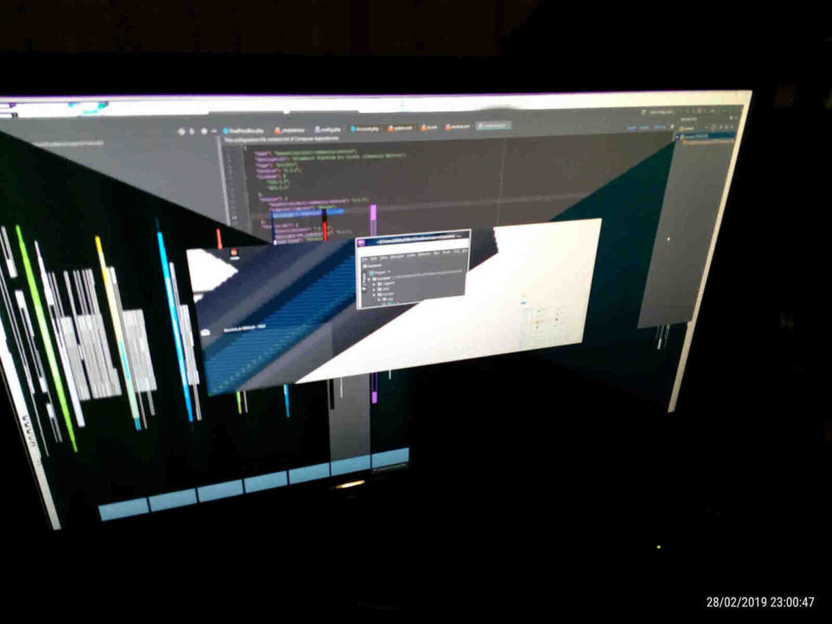 Видеокарта в диспетчере устройств. Почему нету видеокарта. Слетели драйвера на компьютере. Видеокарта 4040. Проблемы связанные с драйверами в работе оборудованием адаптера.