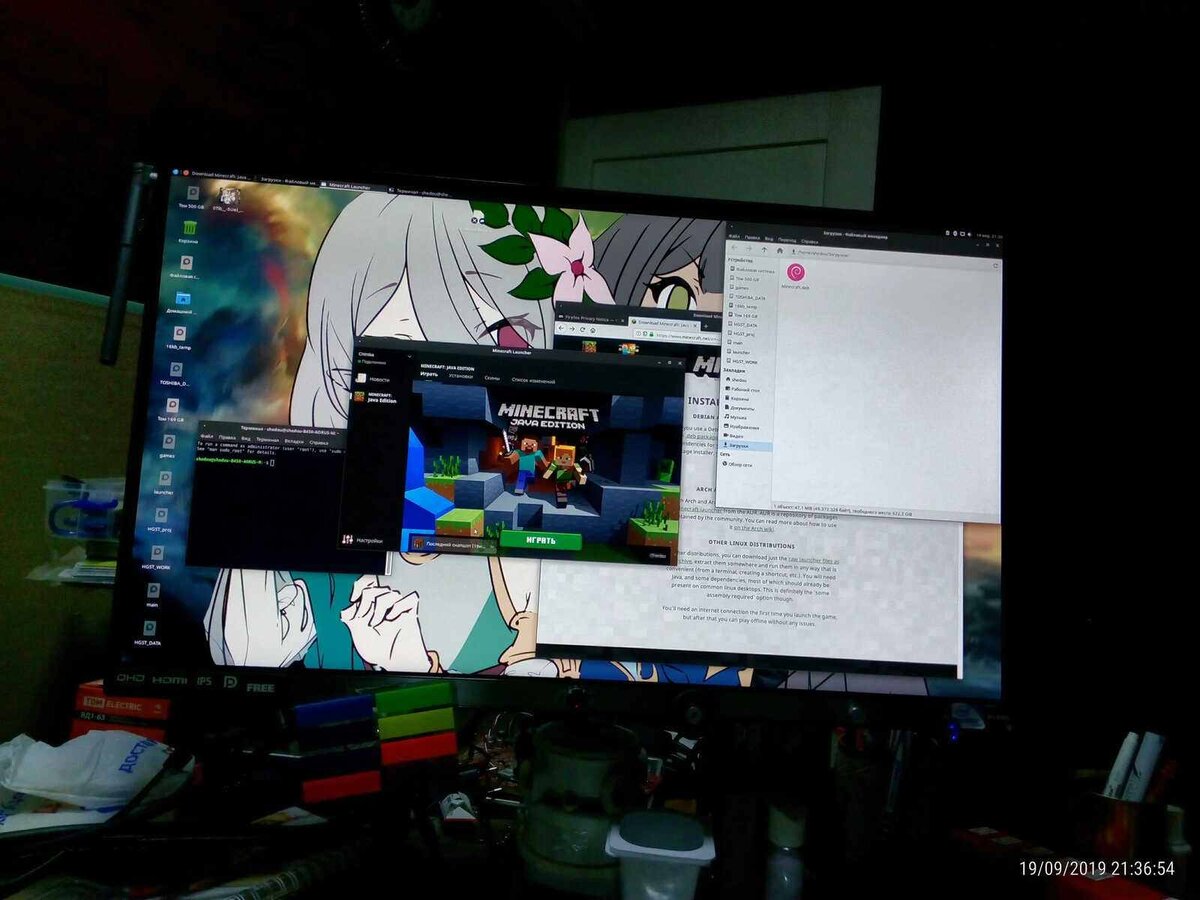 Почему не видео видеокарту. Как видеокарта крепится к материнке\. Странные видеокарты. Внешний блок питания для видеокарты. Почему не видео видеокарту.