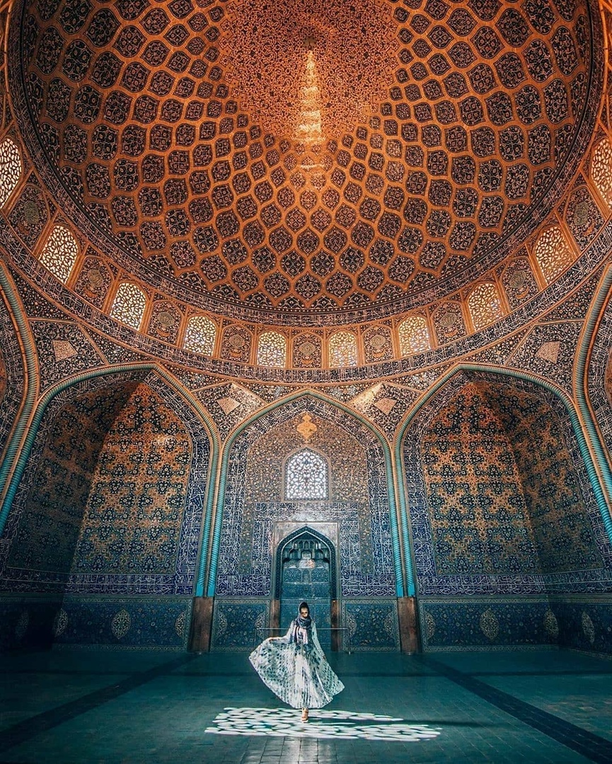 мечеть в исфахане. соборная мечеть в исфахане иран. мечеть в исфахане. мечеть в исфахане. мечеть джами в исфахане.