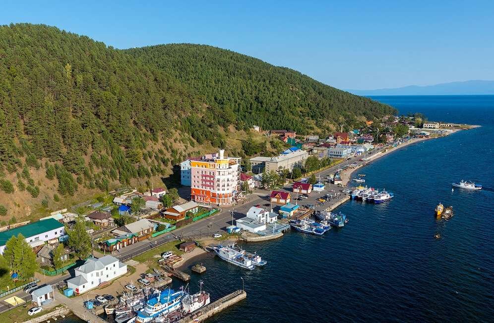 где можно отдохнуть на берегу. где можно отдохнуть на берегу. бухта песчаная байкальская ривьера. озеро волго палаточный лагерь. турбаза на озере селигер.