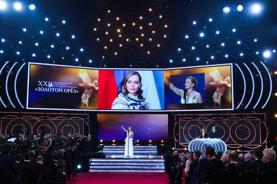 Премия золотой орел 2024 когда. Премия золотой орел 2024 когда. Филипп янковский золотой орел. Премия золотой орел михалков. Иван янковский 2023.