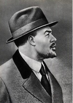 В.И. Ленин. Источник изображения: https://vatnikstan.ru/archive/lenin_photos/