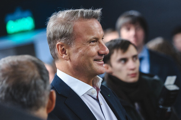   «Банк Германа Грефа получил рекордную прибыль за 2023-й — 1,5 триллиона рублей. Огромная сумма!» Фото: «БИЗНЕС Online»