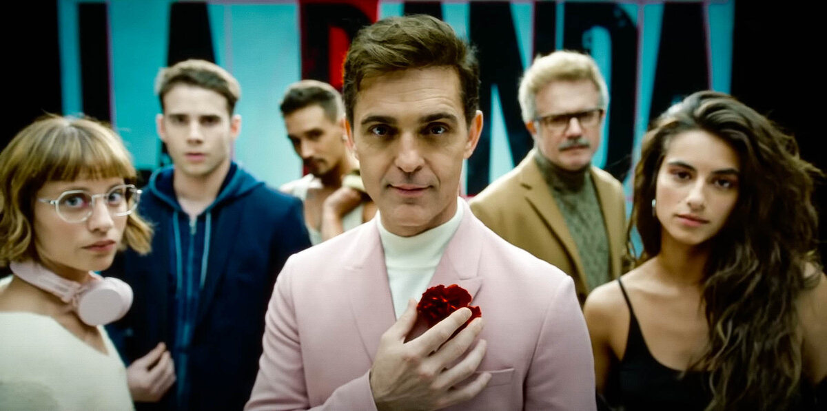 Постер к сериалу, взято с яндекс картинки
