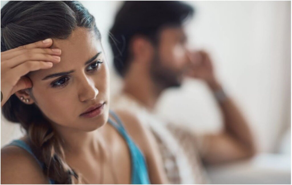 семейное положение не замужем. анкета смешные и прикольные. трусы мужские и женские. семейное положение в активном поиске картинки. в поиске замужем.