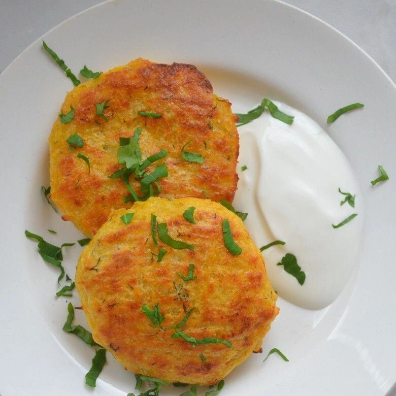 Как сделать чтобы котлеты были мягкими. Красивые котлеты. Котлеты на сковороде. Красивые котлеты. Котлеты из куриного фарша.