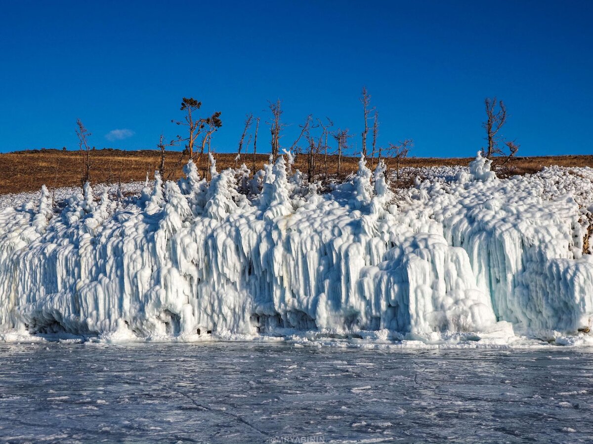 ехал за каким то интересом