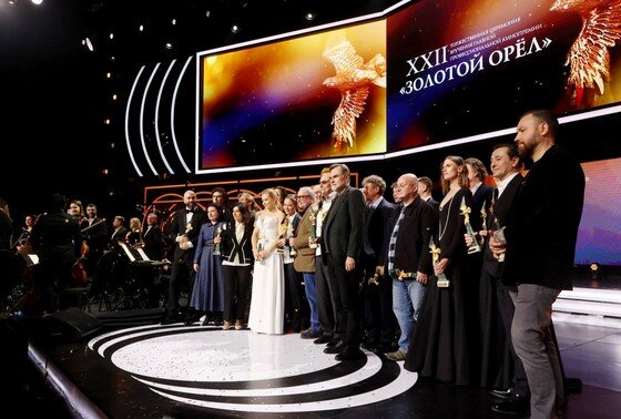 Luxury gold. золотые орлы приложение. обои золотой орел на телефон. золотой орел. генератор wt golden eagles.