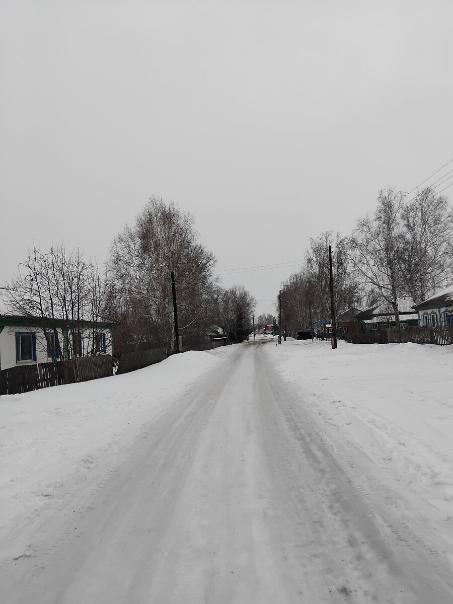 позы для пустой отрыжки. зевающий человек. отрыжка после сна. отрыжка после сна. девушка воротит нос.