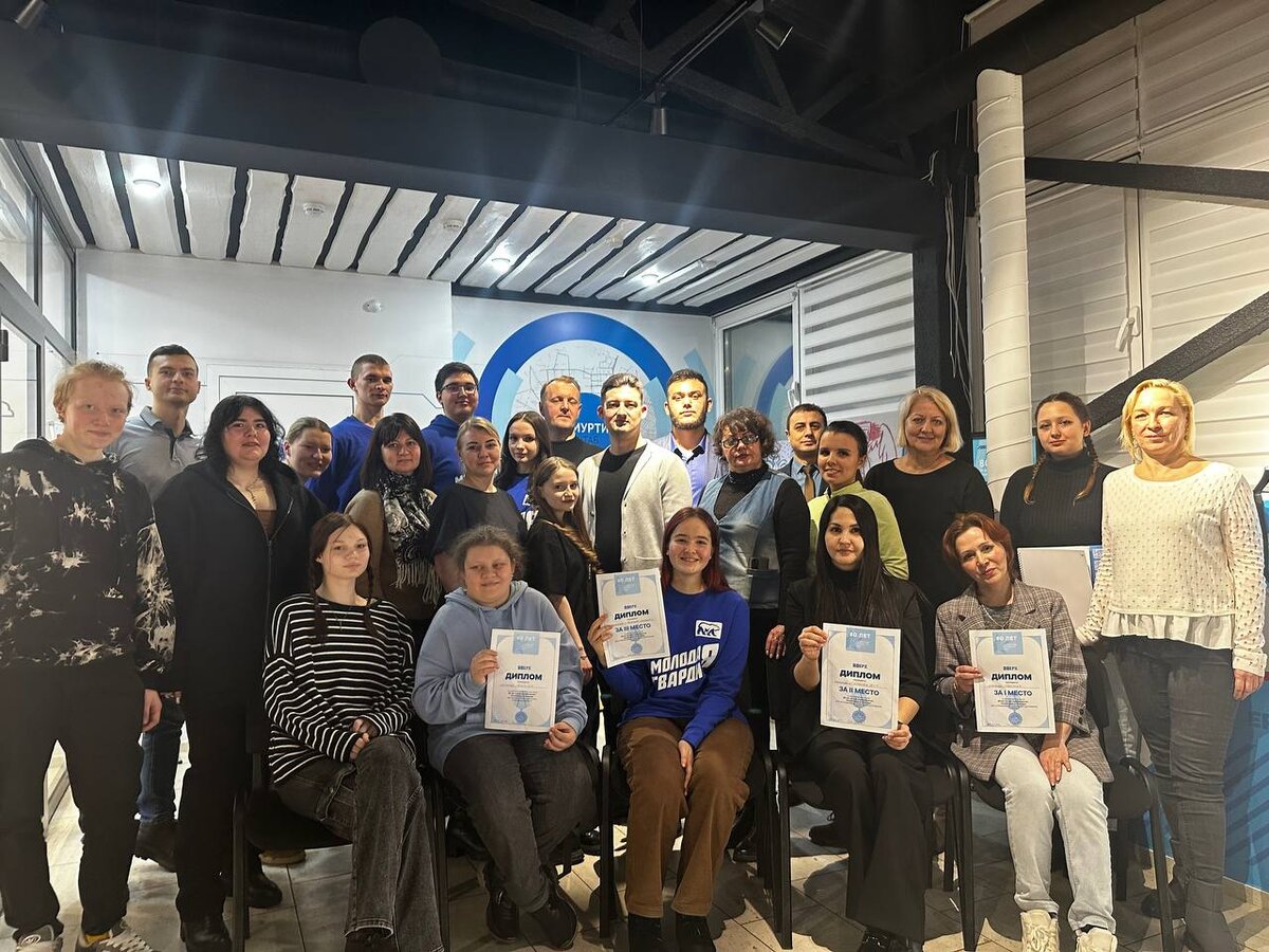 Какой сегодня день число. Дата число год сегодня. Дата число год сегодня. Число дня месяца года. Дата число год сегодня.