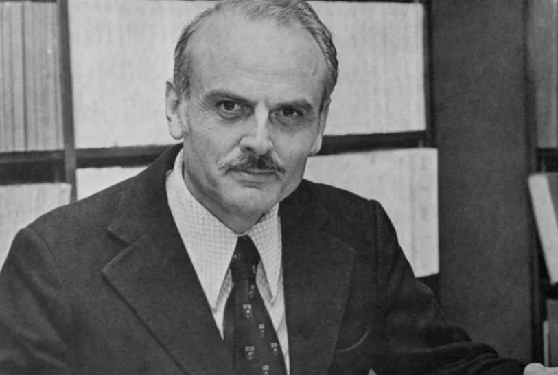 Кодд. Ф. Кодд. Э. Кристофер кодд.