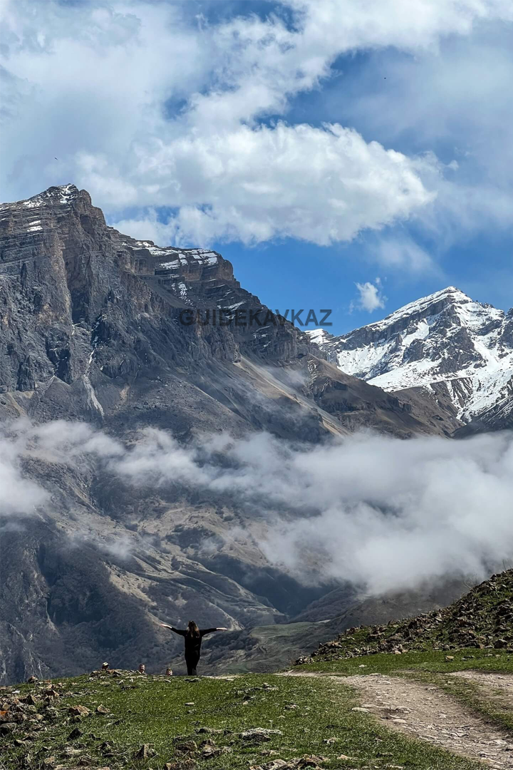 горы кавказского хребта. какой хребет относится к горам северного кавказа. какой хребет относится к горам северного кавказа. центральный кавказский хребет. горные хребты северного кавказа.