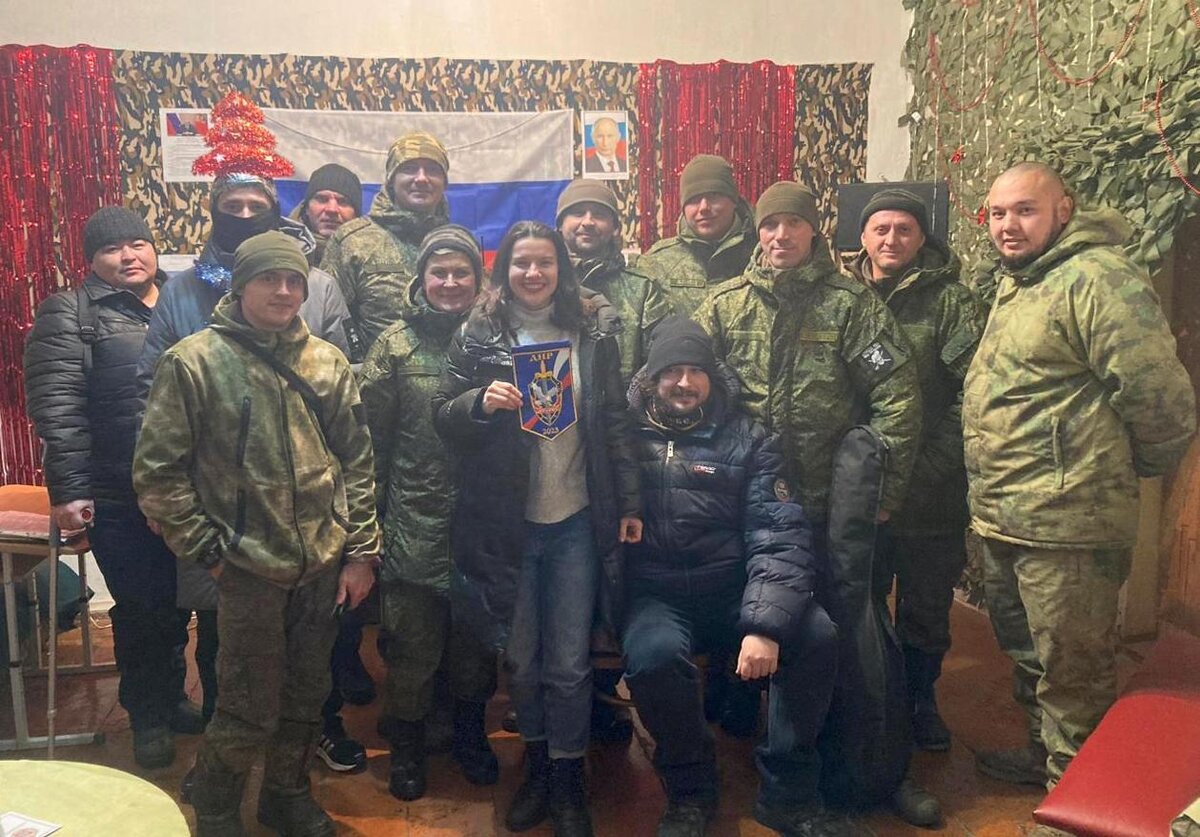 Дарья дрегер. Анна семенович в военной форме. Второе дыхание фильм 2008 климова. Маша из десанта. Маша из десанта.