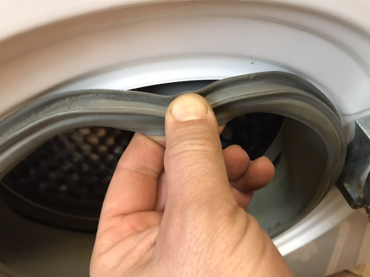 Резинка барабана стиральной машинки индезит. Как снять уплотнитель на стиральной. Кронштейн барабана стиральной машины indesit 102. Манжета барабана стиральной машины lg. Резинка барабана стиральной машинки индезит.