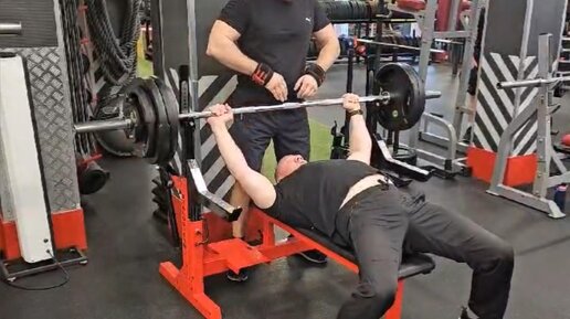 Программа тренировок по жиму лежа. Таблица жима муравьева. Программа жим 100. Программа жим лежа 100 кг. Муравьев программа тренировок.