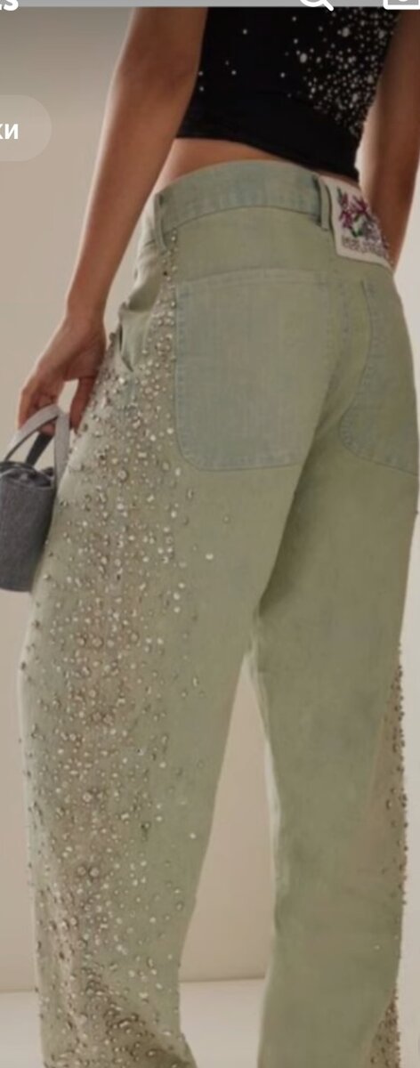 Модные джинсы со стразами 2024. Фото с подиума.
