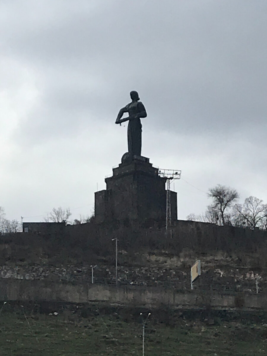монумент Армения Мать, фото автора