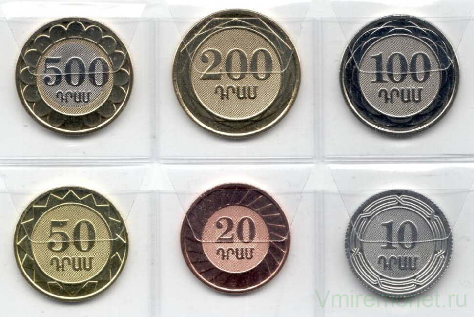 Представляем небольшой обзор интересных, по нашему мнению, монет разных стран, вышедших в 2023 году и доступных коллекционерам.