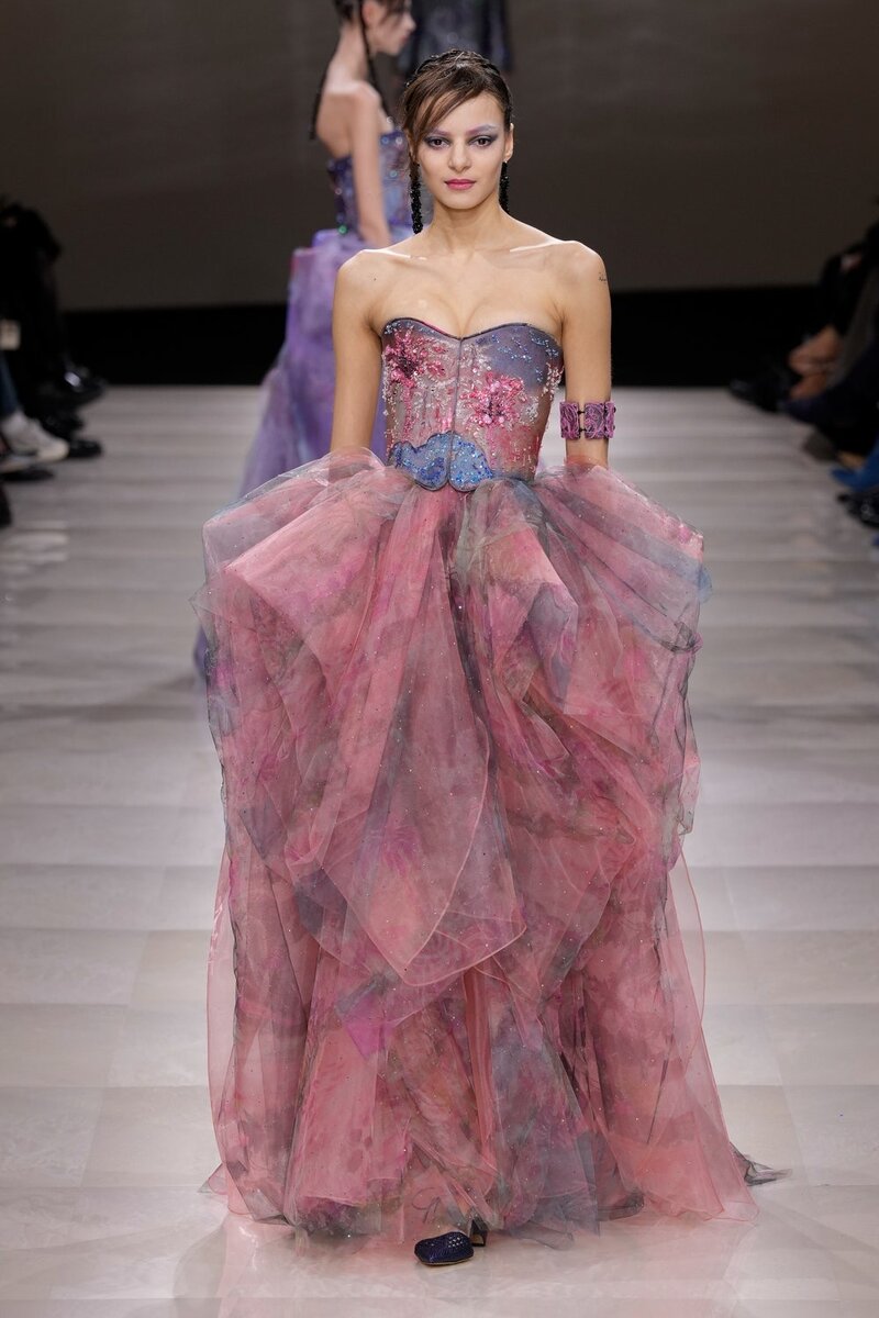 Коллекция Badgley Mischka Осень-Зима 2025-2025 Селина С. Кайл Make Fashion Inspi